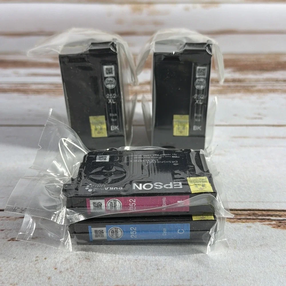 Epson 252XL / 252 Ink Cartridge Set of 4 – NEW OEM Sealed – 2026 Dates